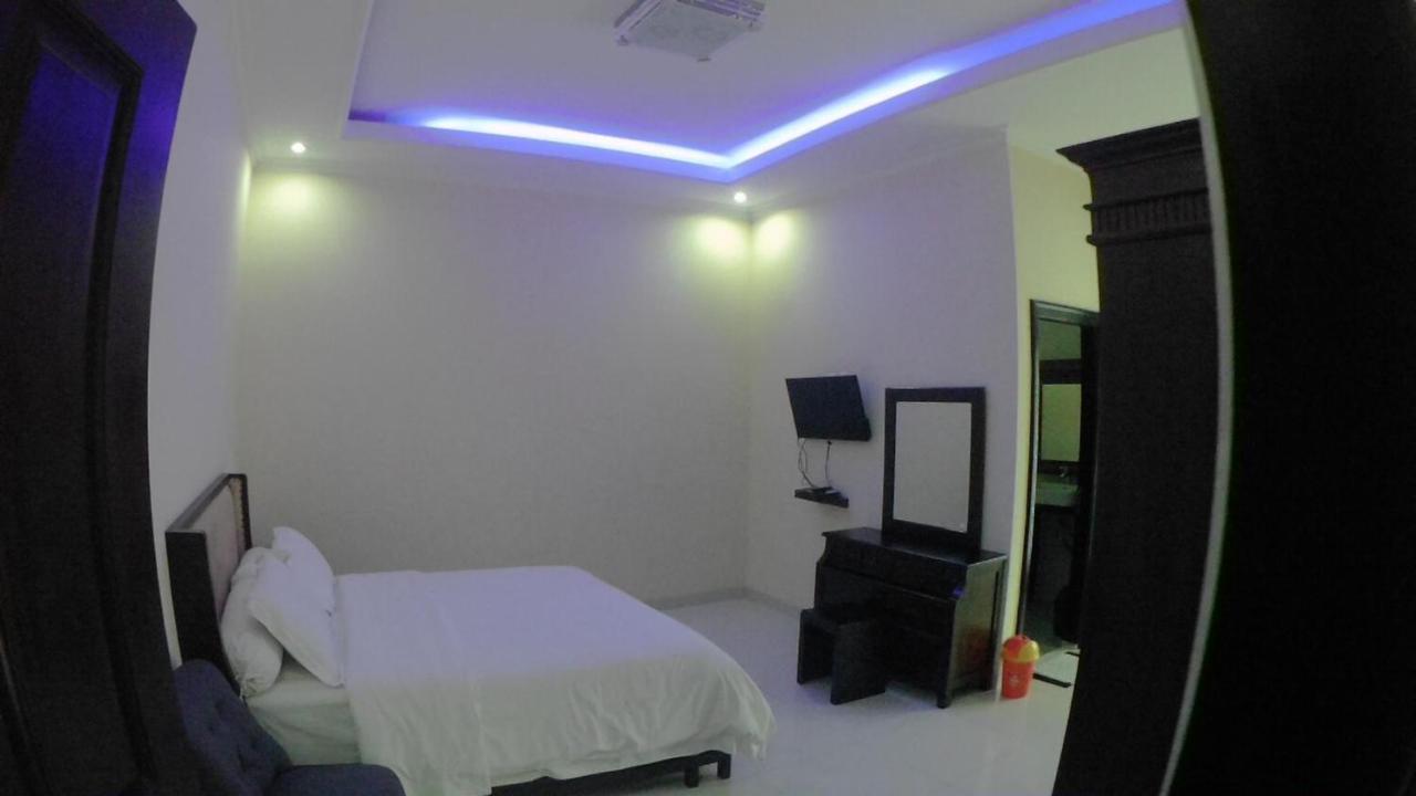 Villa Dira Bogor Exterior foto
